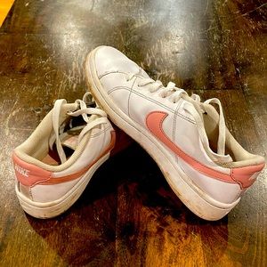 Nike women’s pink royal court 2 low sneakers